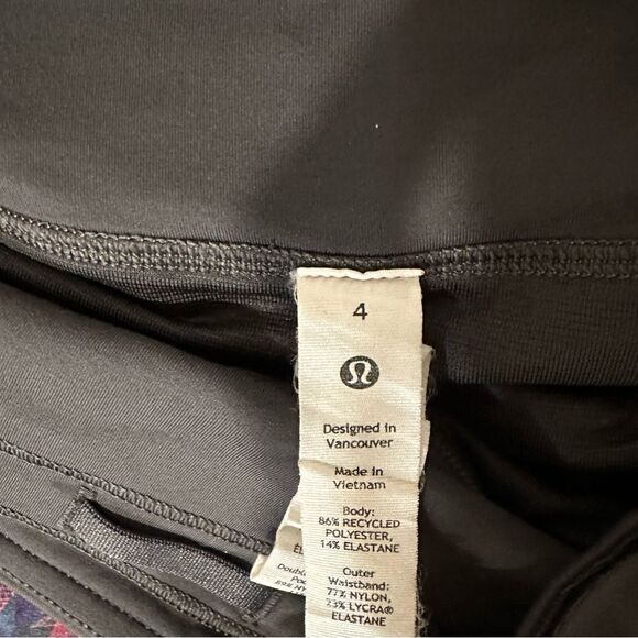 Lululemon Speed Up Mid-Rise Lined Short 4” - Picture 6 of 7